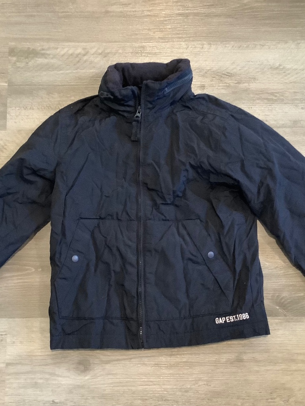 Gap kids  jacket size sp (6-7)